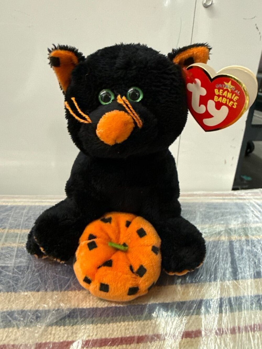 Ty Beanie Baby Superstition - MWMT (Cat 2006) Halloween